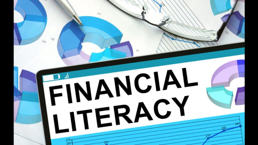 10 Financial Literacy Tips for Teens in 2025